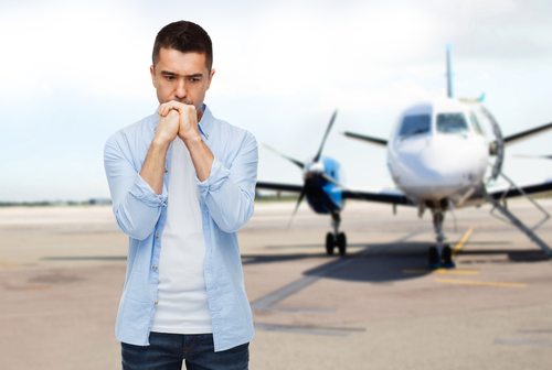 Panika z lietania môže mať rôzne príčiny. Riešenie sa však nájde na väčšinu z nich.