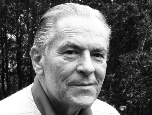 Stanislav Grof, Čech žijúci v USA, strojca nového spôsobu dýchania, ktoré uvoľňuje napätia a privádza človeka do nezvyčajných mentálnych stavov.