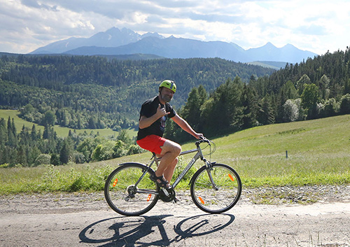 Hof spoznával krásy slovenska i spoza bicyklového riadidla.