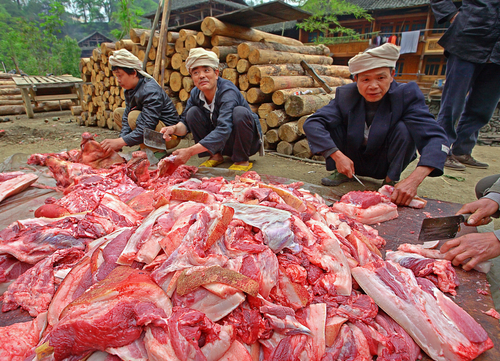 Najpopulárnejším druhom mäsa v Číne je bravčové.