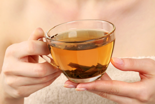 Zelený čaj môžete po vylúhovaní použiť na kozmetické účely.