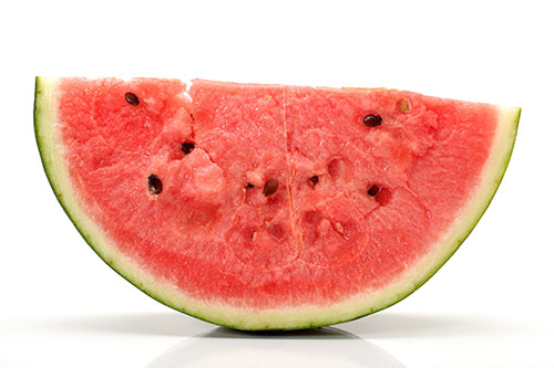 Jedna porcia ovocia by mala vážiť asi 80gramov - takúto hmotnosť má napríklad odkrojený "mesiac" z melóna.