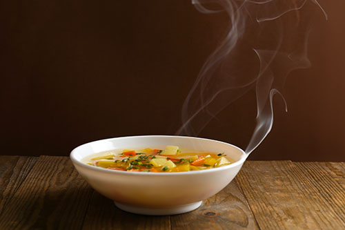 Horúca polievka síce zohreje, ale len preto, že je horúca a len na chvíľu. Cez zimu vás lepšie zahreje pravidelný pohyb a semienka.