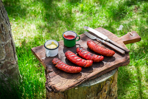 Zdravotníci označili spracované mäso ako karcinogénne a červené mäso ako pravdepodobne karcinogénne.