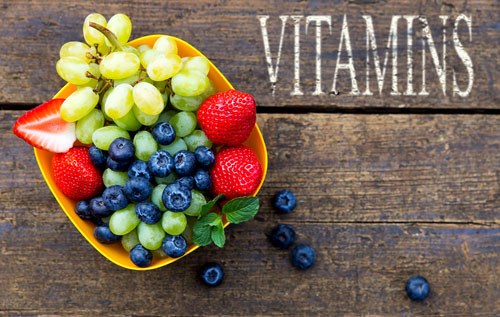 Vitamíny sa nachádzajú hlavne v surovom ovocí a zelenine.