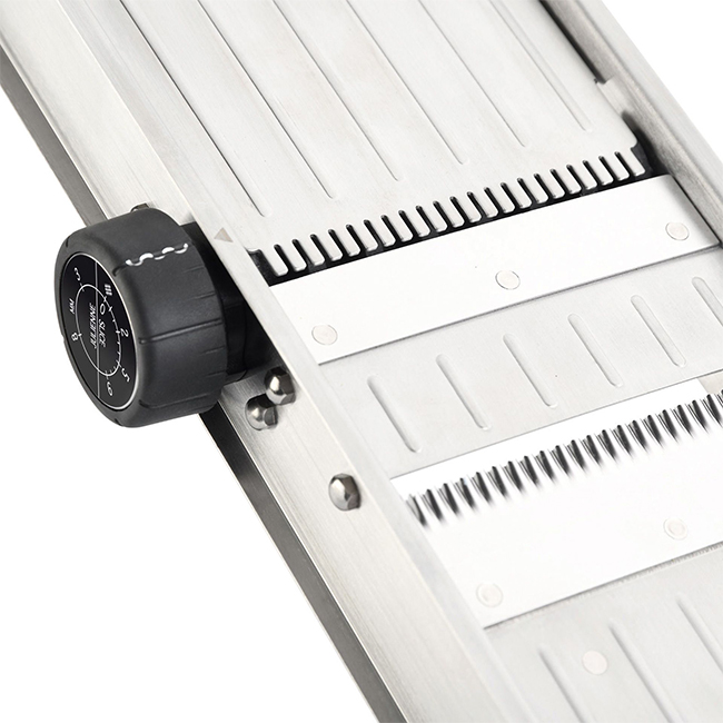 Profesionálny krájač z nehrdzavejúcej ocele